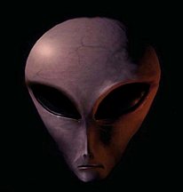 UFO에 납치된뒤 외계인을 폭행하였다는 주장을 한 사람의 이야기