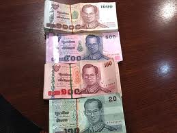 태국의 화폐 단위는 바트, 신용카드 이용한 환전 가능하나 수수료 비싸
