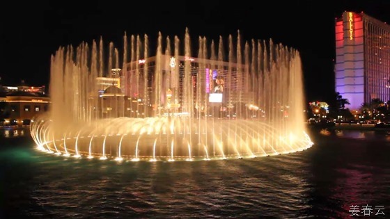별빛보다 아름다운 벨라지오 호텔의 분수쇼(Bellagio Hotel&rsquo;s Fountain Show) - 라스베가스에 가면 꼭 봐야 할 볼거리