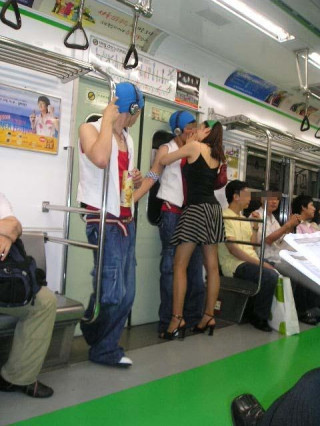 여기는 대한민국 지하철