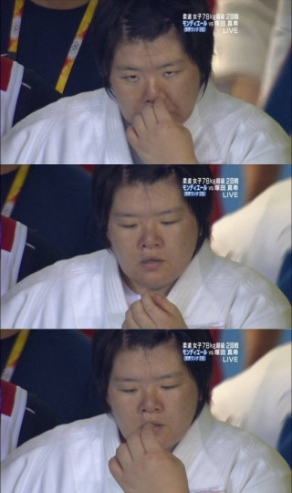 일본 여자 유도선수의 스틸샷