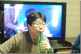 소주 병 가지고 놀기