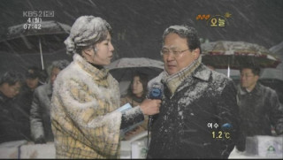 눈사람 된 여자 아나운서