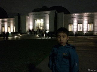그리피스 천문대(Griffith Observatory) 방문 - 천체망원경으로 별을 볼 수 있고, LA의 야경을 볼 수 있는 매력적인 곳