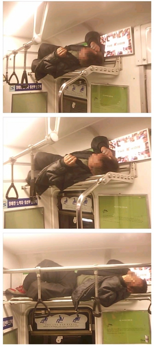 지하철 이층 침대