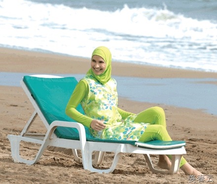 중동/아랍 국가 여성들의 수영복 - 분명 엄청난 발명품일 것