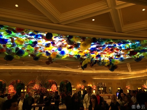 벨라지오 호텔(Bellagio Hotel) 안의 벨라지오 가든의 다채로운 볼거리 - 공연의 도시 라스베가스(Las Vegas)를 무료로 만끽할 수 있는 곳