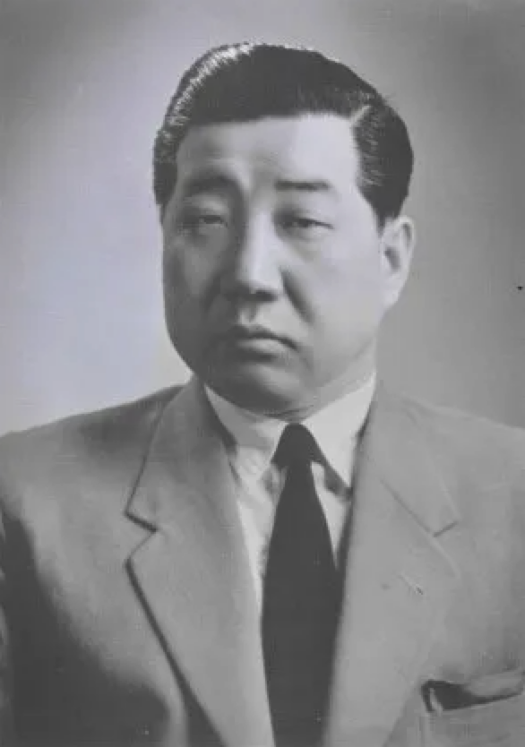 청산리 전투를 승리로 이끈 독립운동의 영웅 김좌진 장군 : 역사/세계사 : 구라파닷컴